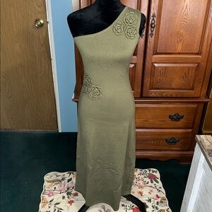 Elegant Olive Green One-Shoulder Dress